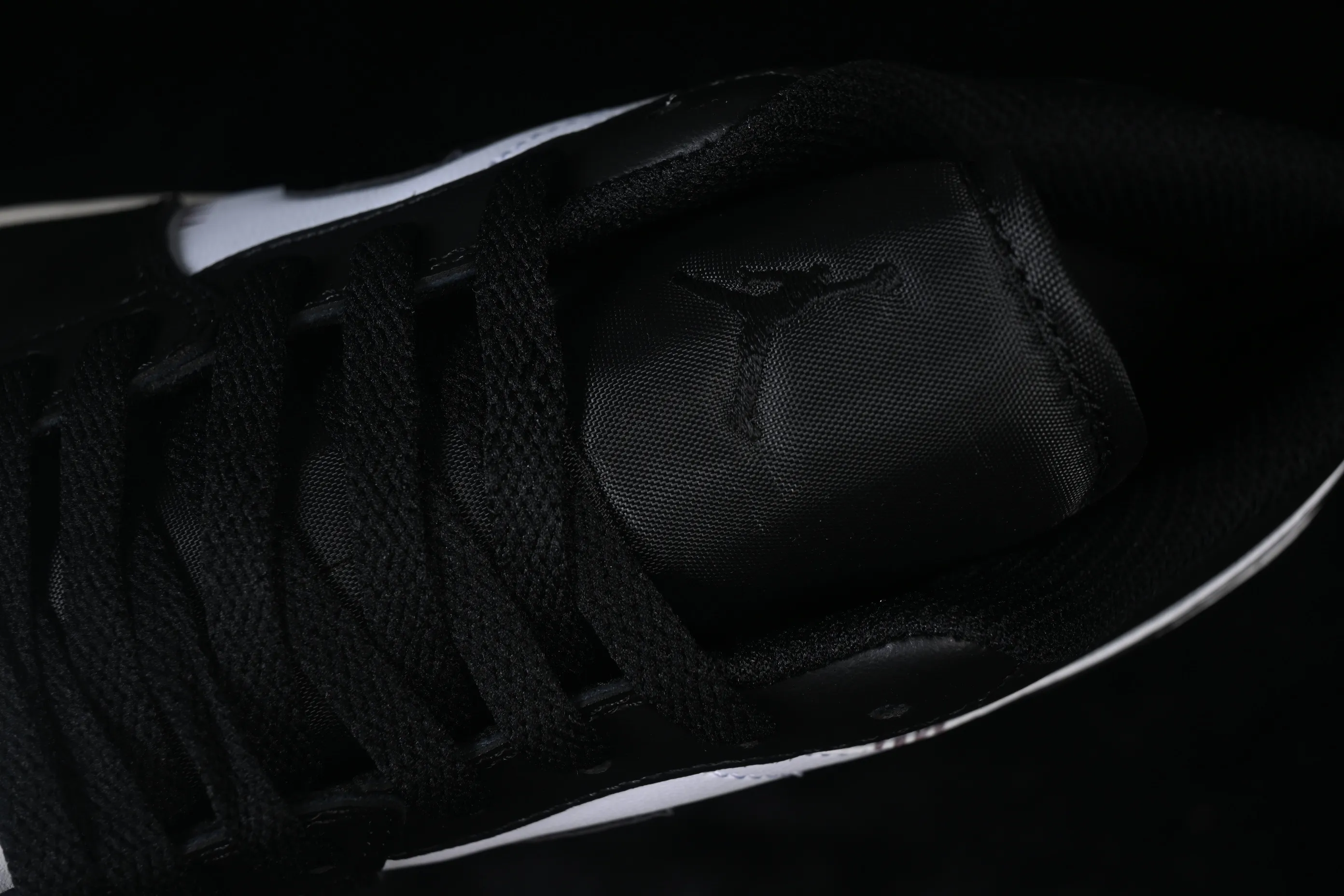 All Categories Air Jordan Jordan Series Basketball Shoes Air Jordan 1 Low Air Jordan 1 Low AJ1 Joe 1 Year of the Horse Limited Low-State Cultural Casual Shoes 553558-040